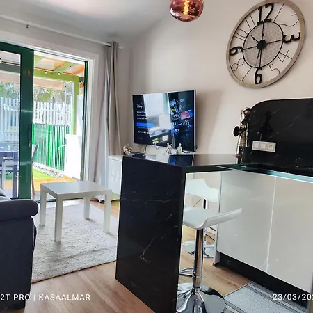 Capri M Hermosa Appartement *